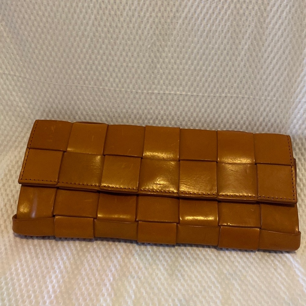 Michael Kors Medium Clutch (Brown)